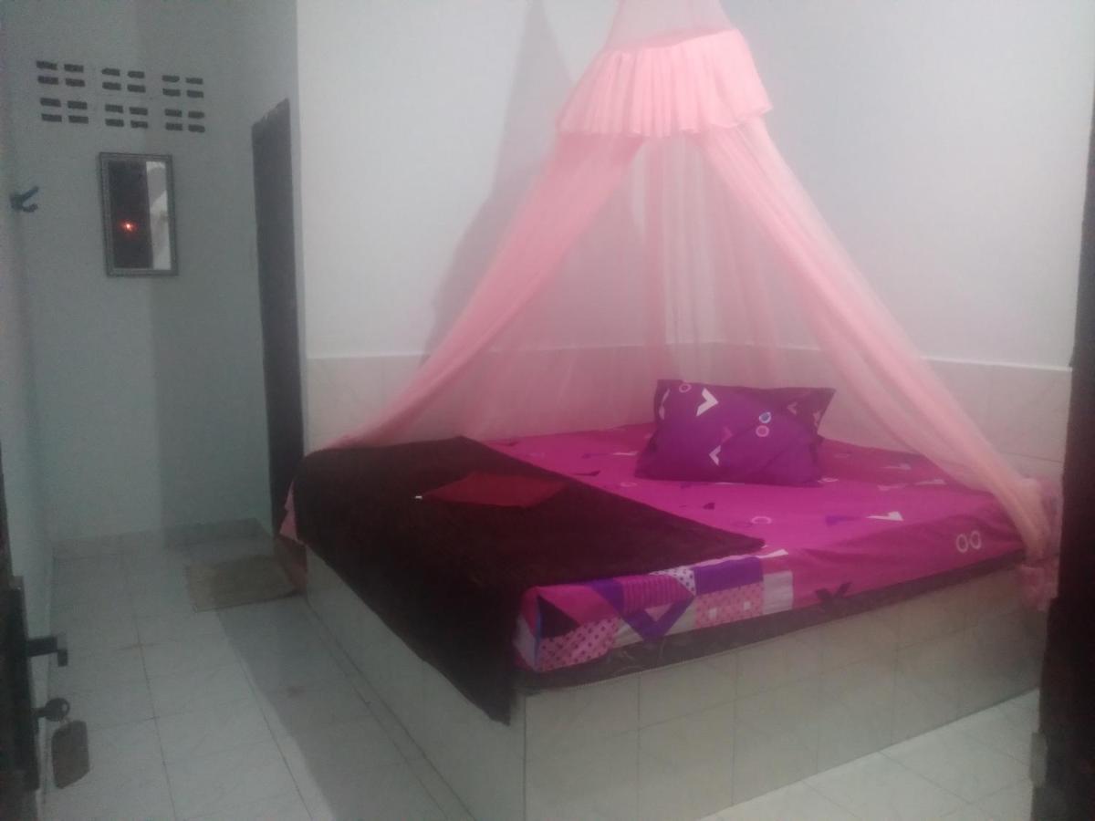 Hotel Umiyuki Jungle Tour Only Treking With As Bukit Lawang Exterior foto