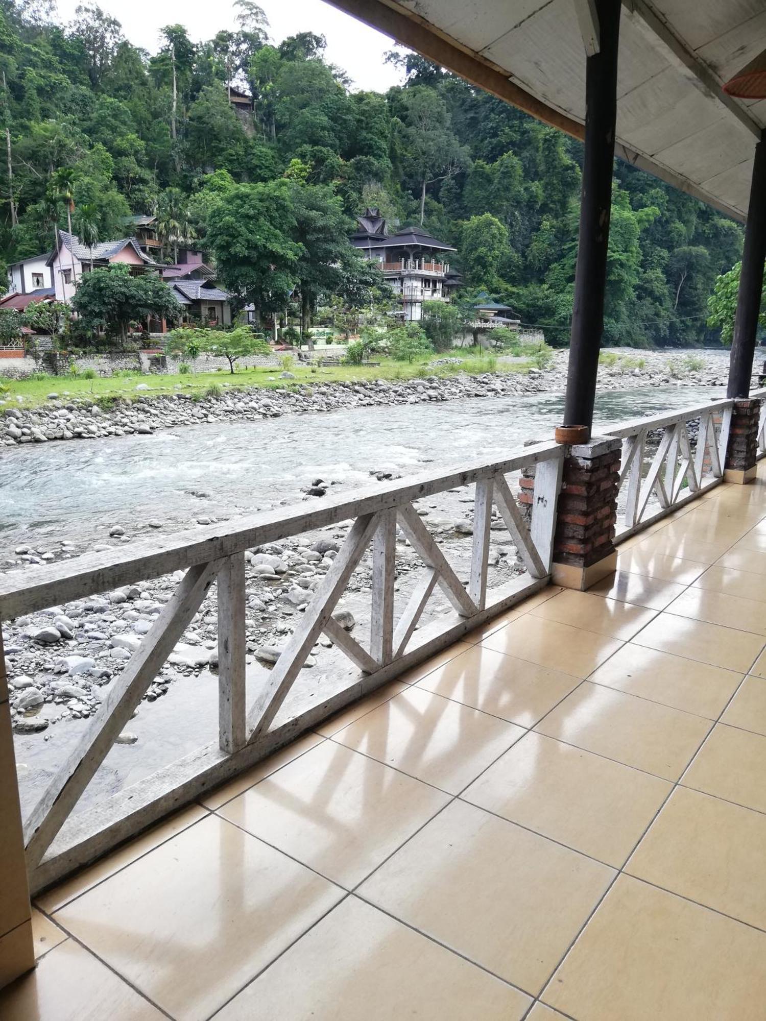 Hotel Umiyuki Jungle Tour Only Treking With As Bukit Lawang Exterior foto